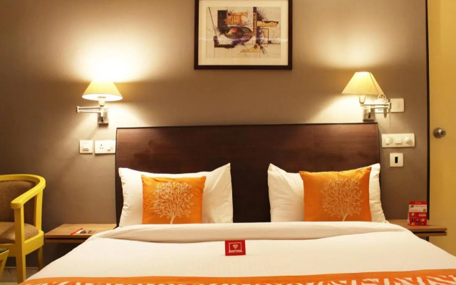 Capital O 2457 Hotel Green Lotus