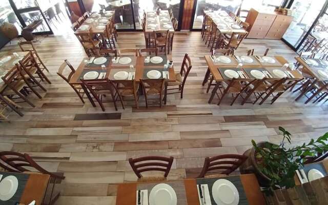 Perneia Rooms