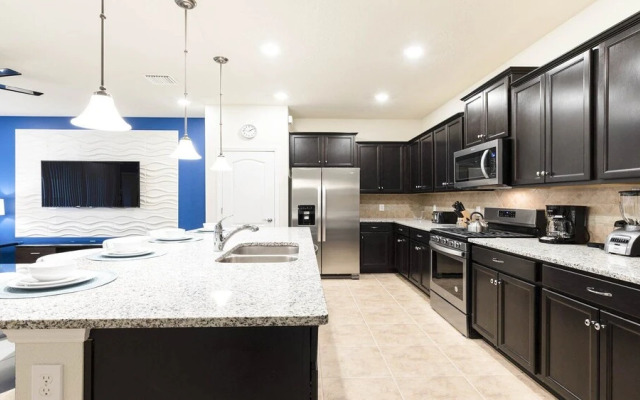 Solterra Townhome With Pool 4651