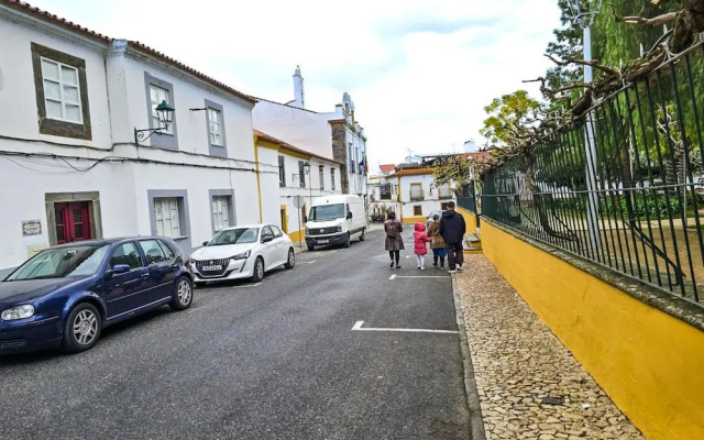 Charming Vacation Rental in Granja PRTGL