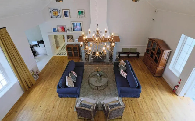 Chapter House Boutique Hotel