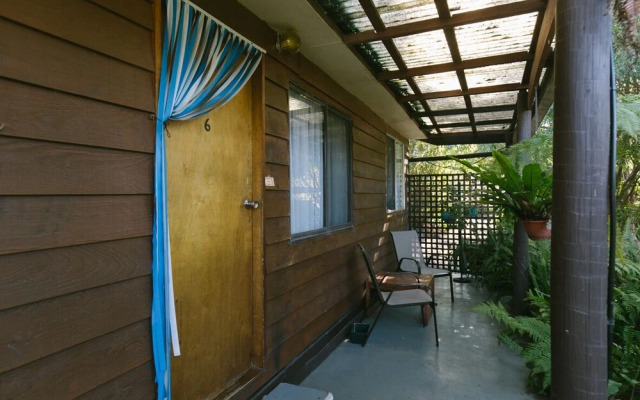 Wonboyn Cabins & Caravan Park
