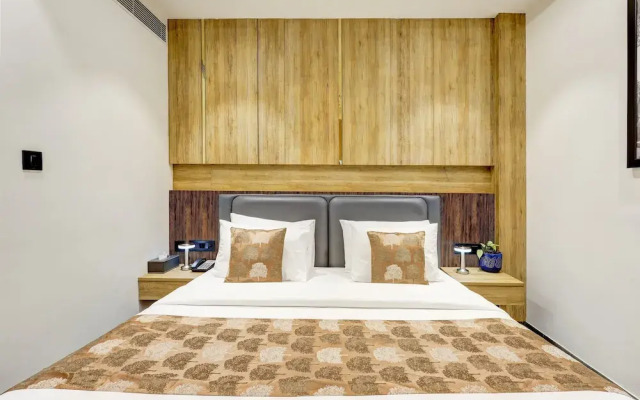 Tyche Boutique & Suites