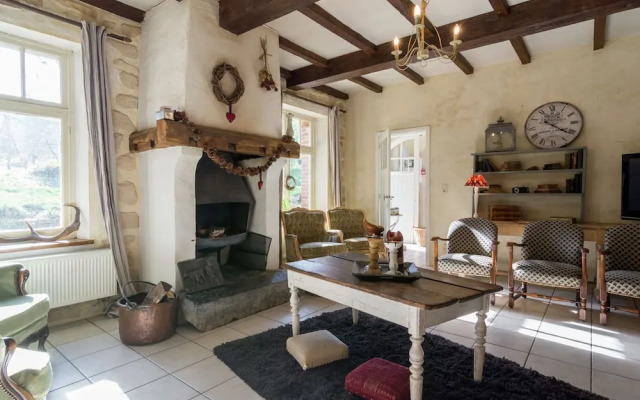 Quaint Holiday Home in Bievre in the Forest