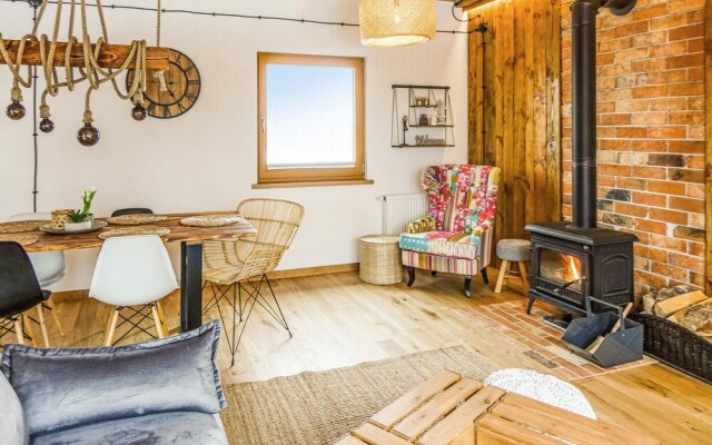 Stunning Home in Narty With Jacuzzi, 3 Bedrooms and Wifi