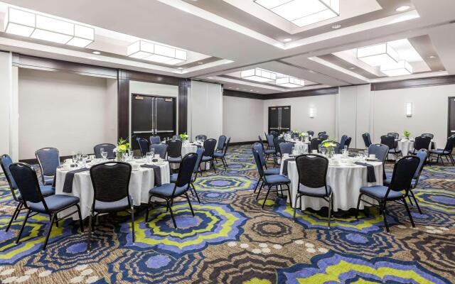 Courtyard by Marriott Pittsburgh University Center