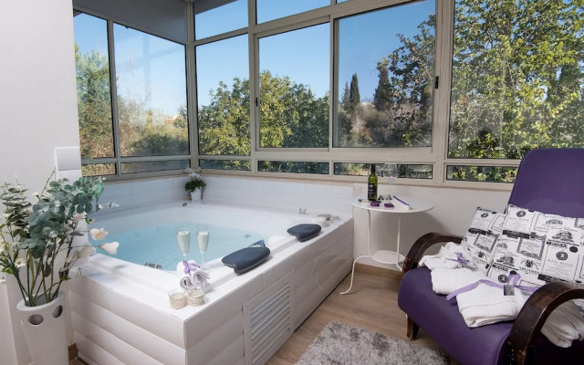 Osnata Boutique Suites