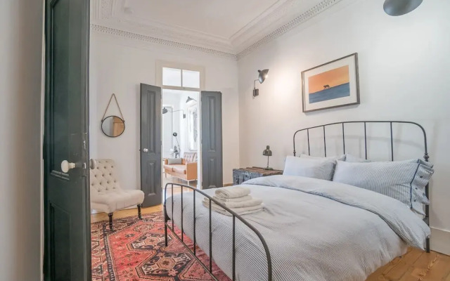 An Ecletic Apartment in Lisbon