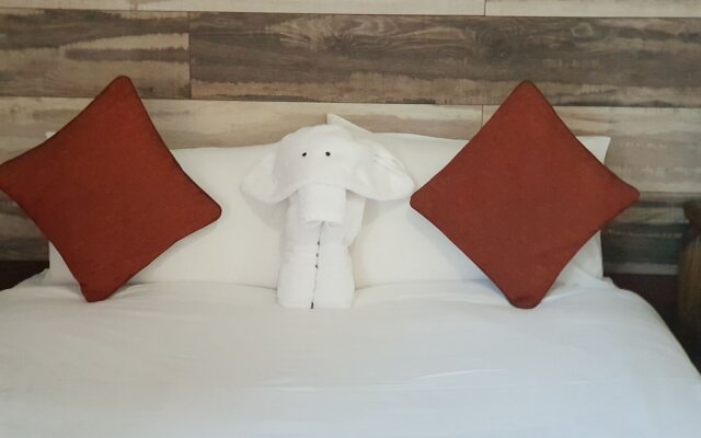 Kalahari Sands Guest Lodge