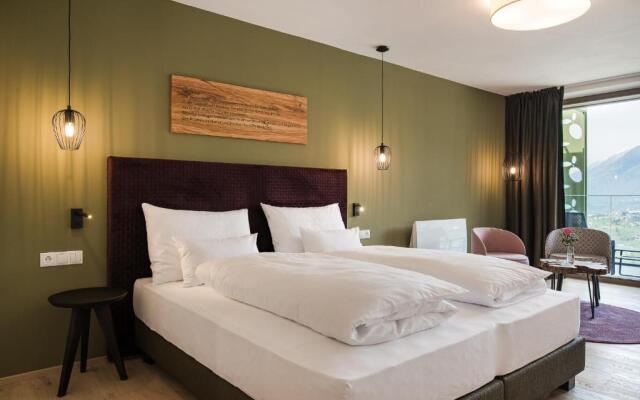 Oliven- & Genusshotel Hirzer