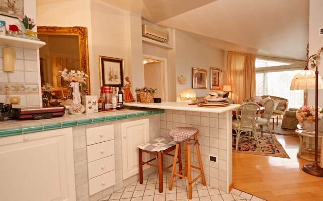 Villa Colombo App 01