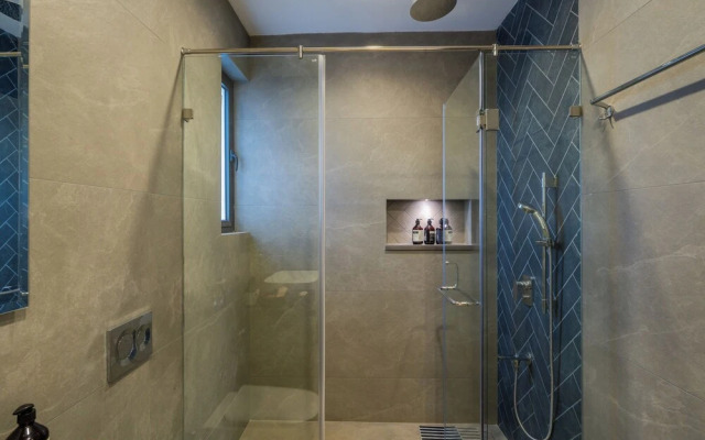 Luxe 4 BHK Villa Near Popular Beaches with Private Pool
