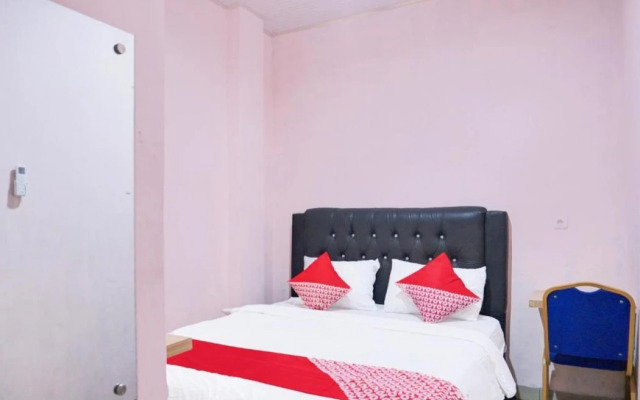 Hotel O Ilir Timur I Near Rsud Siti Fatimah Az-Zahra Formerly Lumendiva Suite