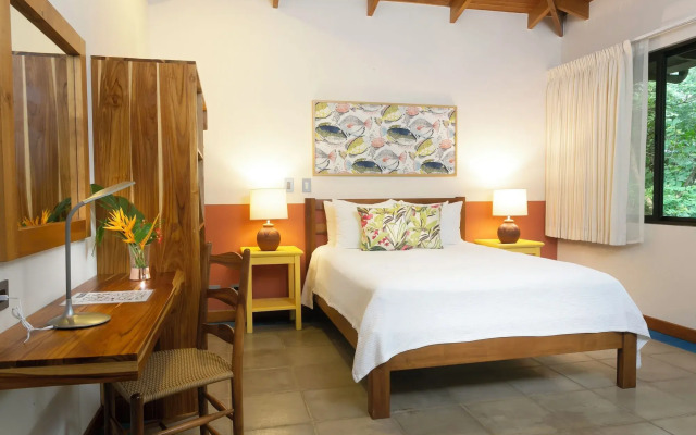 Olas Verdes Hotel