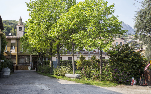 Hotel Eden