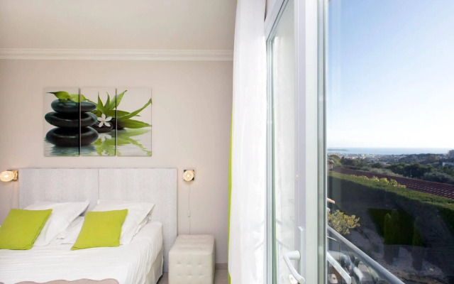 Villa Stephanie Guest House