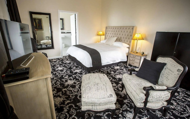 The Commercial Boutique Hotel