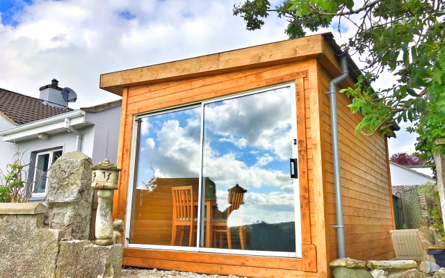 Elagh View B B King En-suite Room