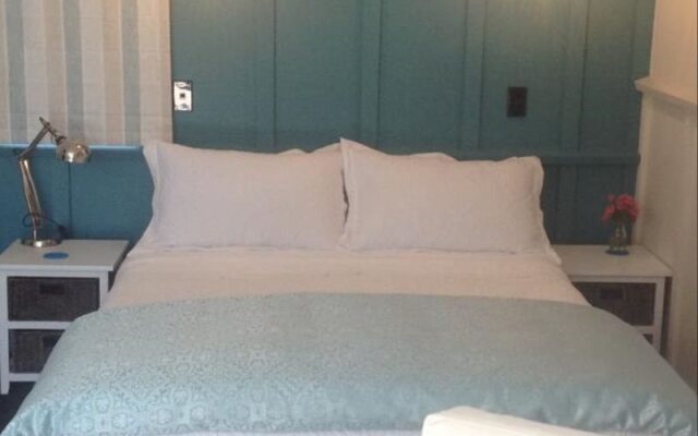 Top Floor Bed and Breakfast