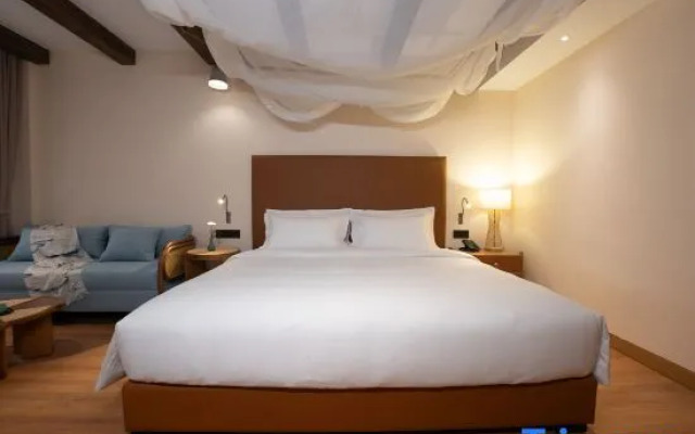 Yanguan Chaoyuezhicheng Shuiyin Homestay