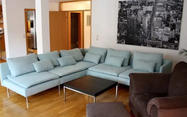 Design Penthouse