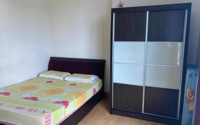 One Borneo Condominium 3bedroom with pool