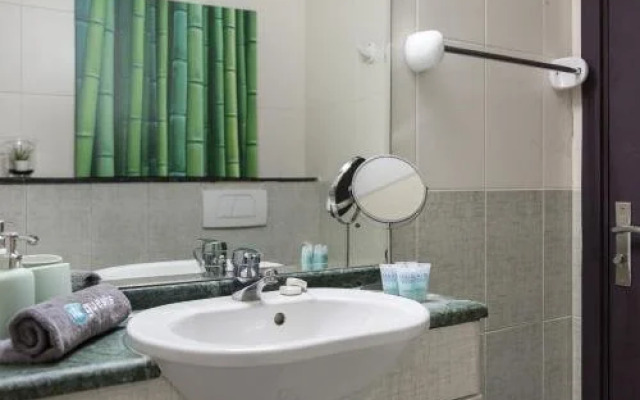 Lake City Tower by HiGuests Vacation Homes