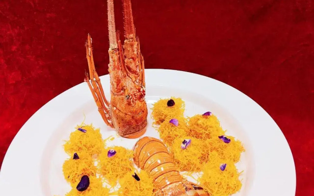 【locals】Taian Taishan District Baolongcity Square