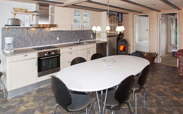 Pleasant Holiday Home in Hemmet With Whirlpool