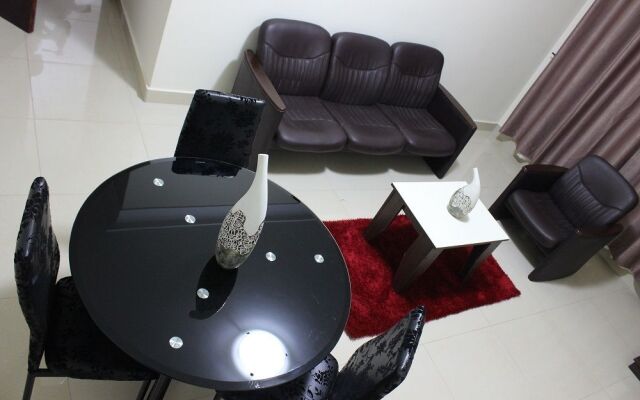 Marie's Royale Hotel