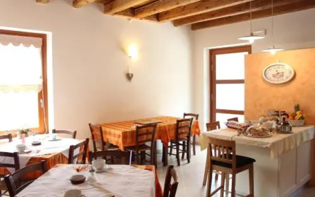 B&B Acero Rosso