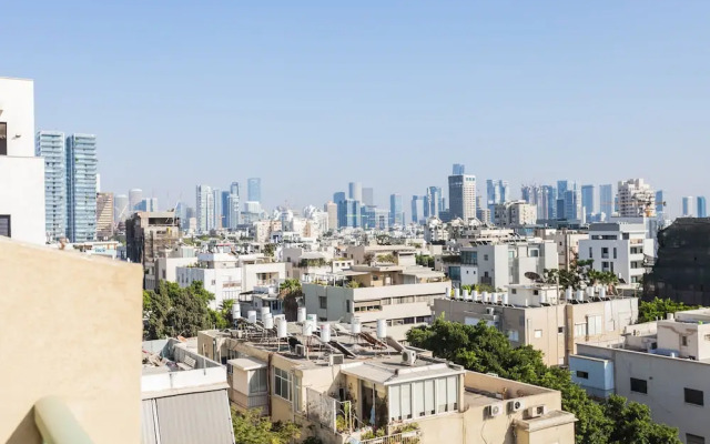 Duplex with Terrace by Hilton Beach