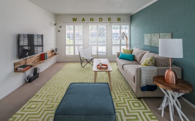 2BR Scottsdale Apartment by WanderJaunt