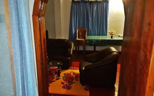 100 Step Beach White House