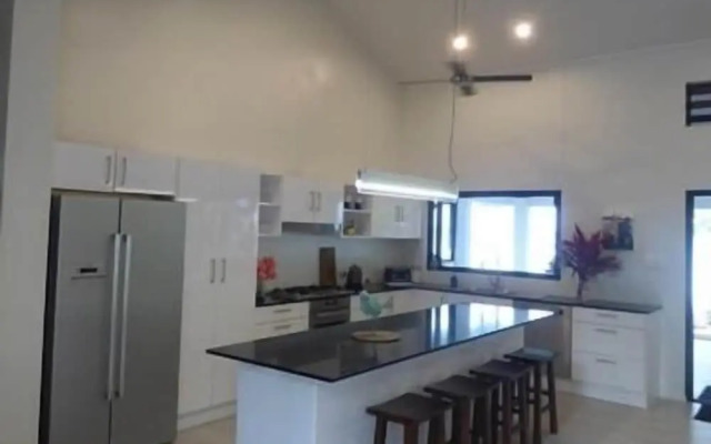 Mahimahi Villas