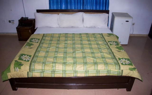 Peace Hotel Annex