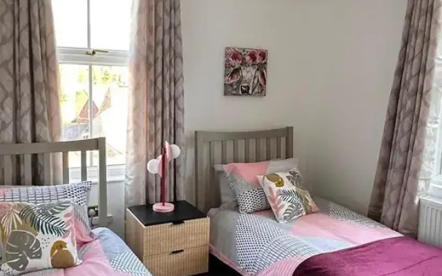 Llangollen Retreat With Stunning Views of the Castle