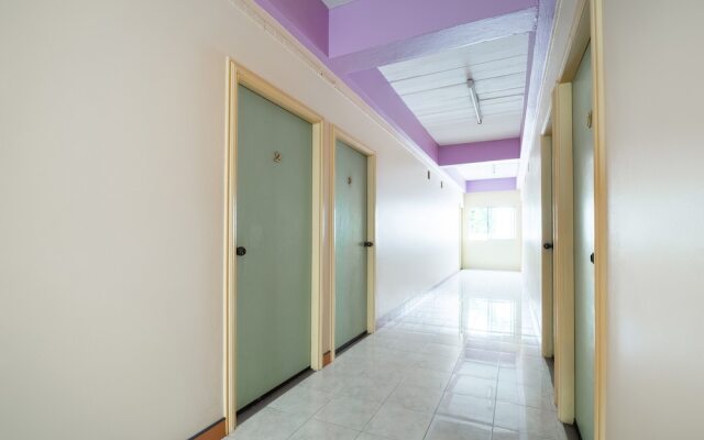 OYO 815 Namchai House