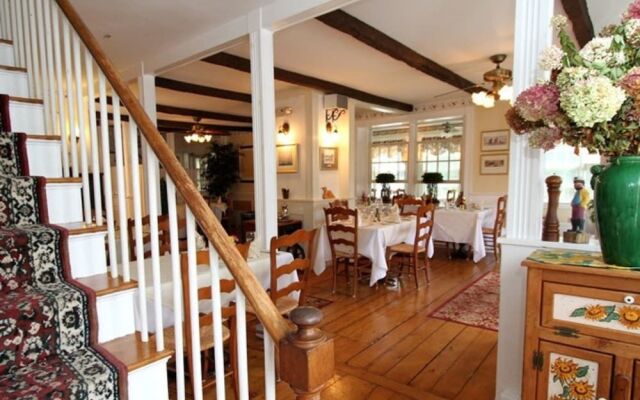 Youngtown Inn & Restaurant