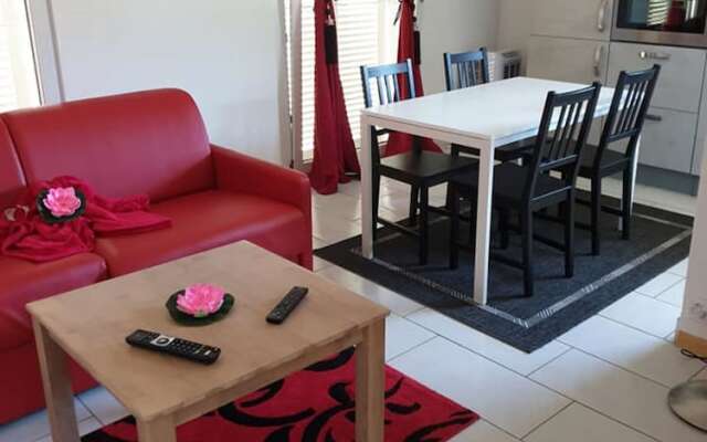 relaxe at home ds 3pc or studio furnished jacuzzi and pool in summer covered