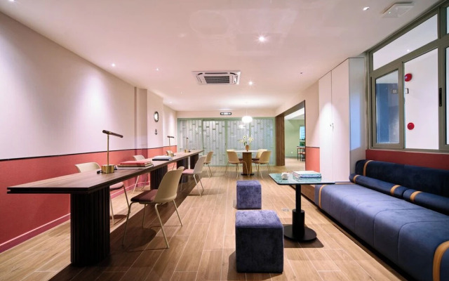 Express by M Village 46 Thao Dien