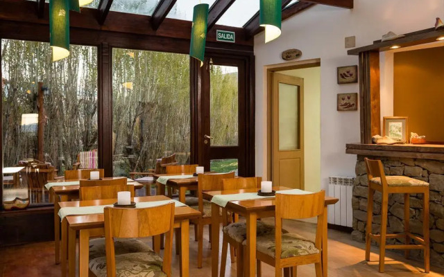 Hosteria Roble Sur