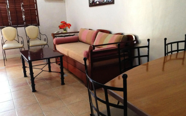Crown Regency Residences Davao Hotel