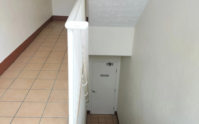 Moorings Beach Resort