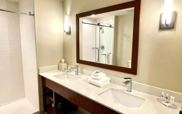Comfort Inn & Suites Harrisonburg