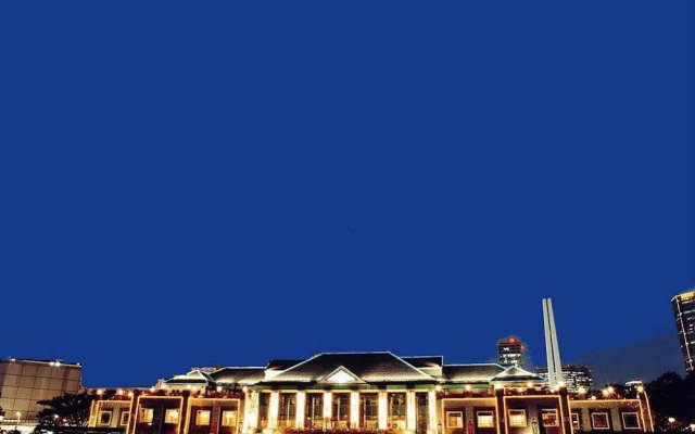 The Residence at Singapore Recreation Club
