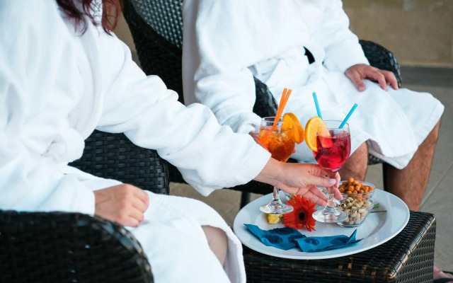 Hotel Scoglio Degli Achei