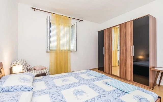 Nice Apartment in Bosana-pag With 3 Bedrooms and Wifi