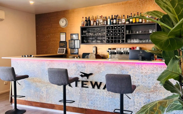 Airport Gateway Hotel