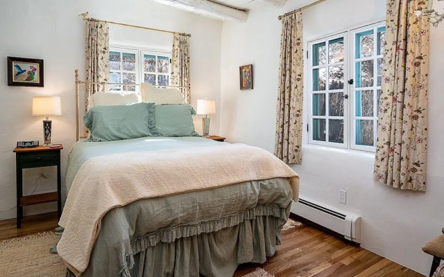 Historic Garden Retreat